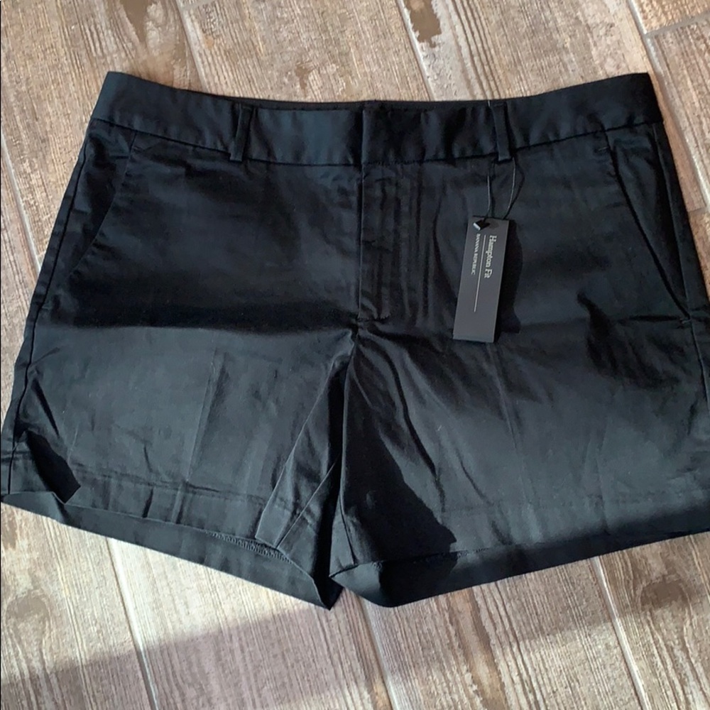 Banana Republic Hampton Fit Shorts, Black, 12 NWT